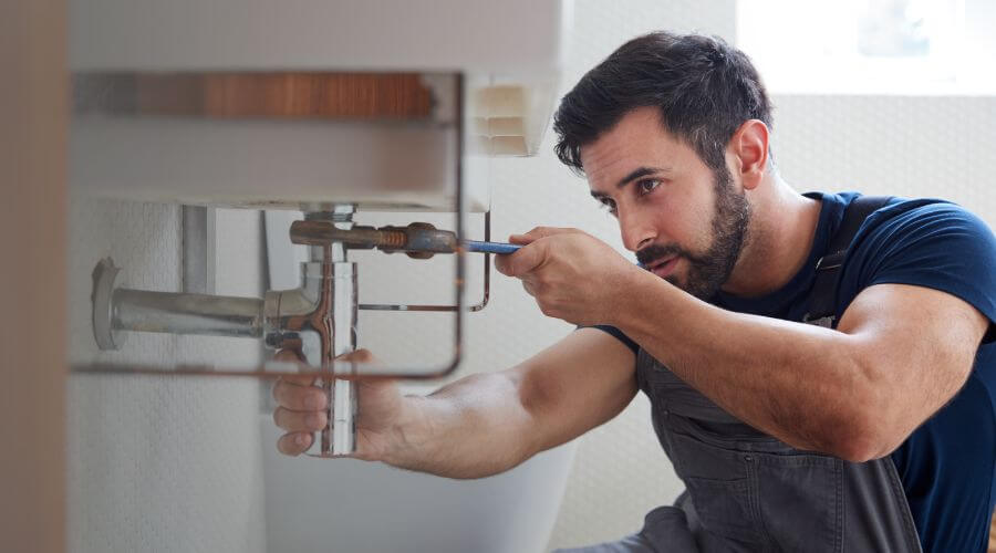 Professional water heater installation services in Napoleon, MI